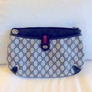 Vintage Gucci Clutch/Crossbody